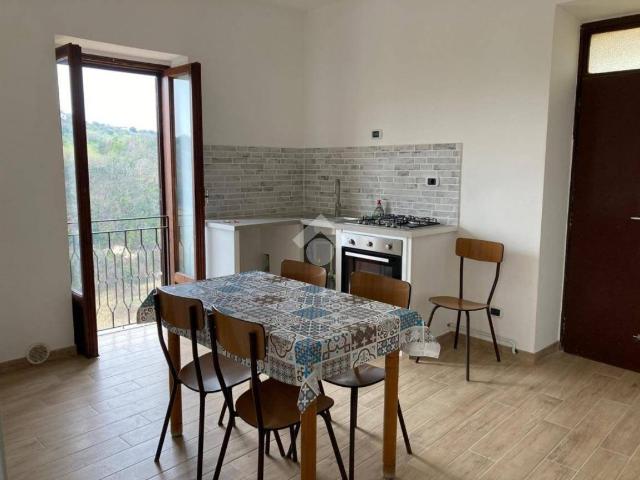 Bilocale via del Palazzetto 47, Centro, Selci