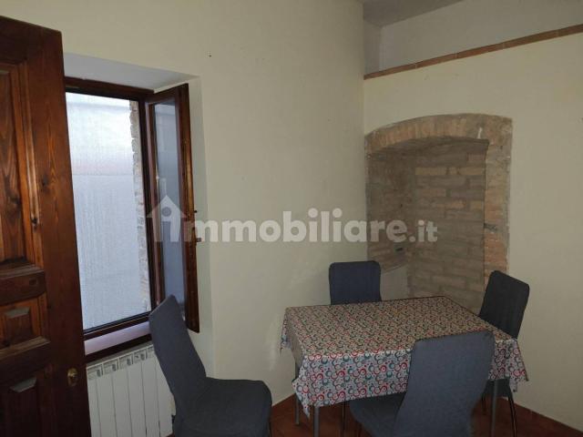 Bilocale via del Trivio 16, Centro Storico, Spoleto