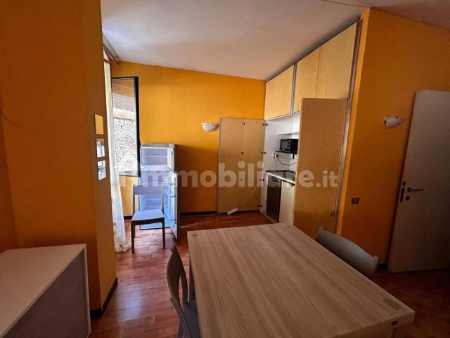 Bilocale via della Pescara 32, Centro, Perugia