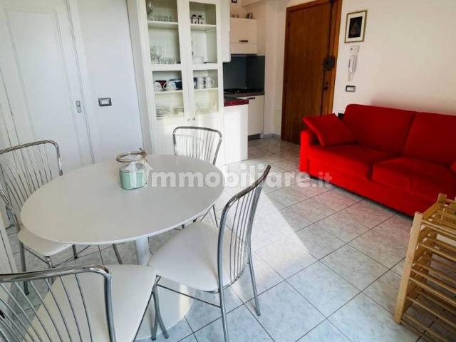 Bilocale via delle Mimose 8, Centro, Misano Adriatico