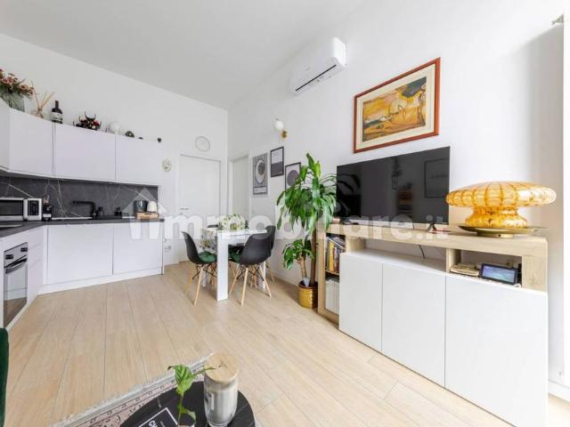 Bilocale via Derna 15, Cimiano, Milano