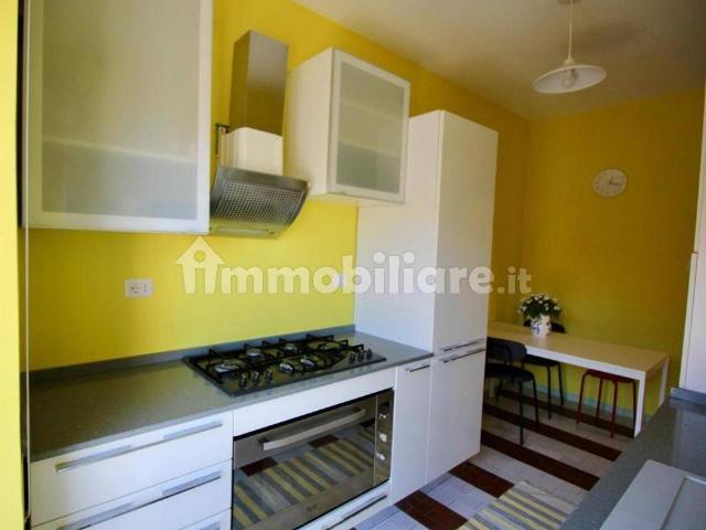 Bilocale via di San Romano 73, Casal Bruciato, Roma