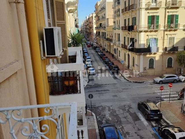 Bilocale via Duca degli Abruzzi 94, Borgo, Taranto