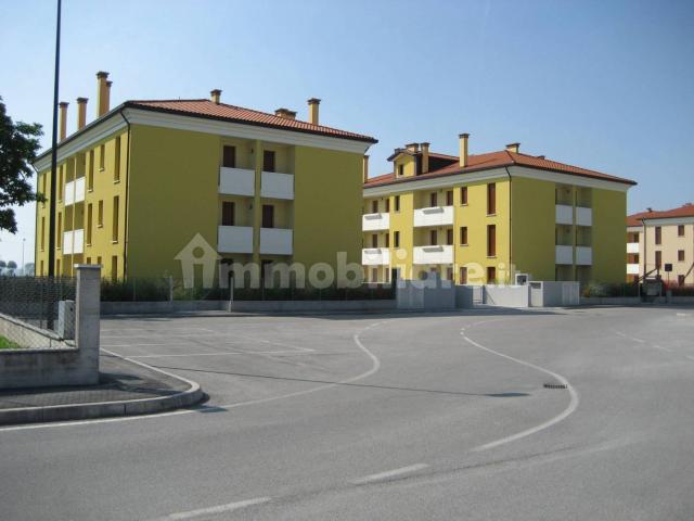Bilocale via Enrico Berlinguer 172B, Centro, Bosaro