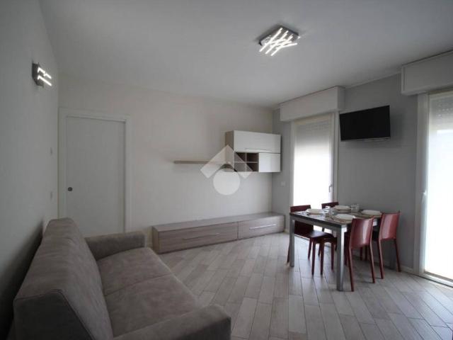 Bilocale via Ernesto Canesi 27, Amati Stadio, Monza