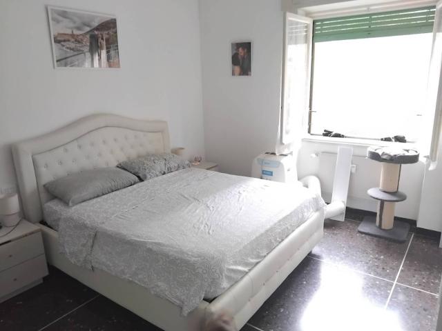Bilocale via Ernesto Cabruna, Quinto, Genova