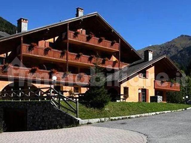 Bilocale via Ettore Calvelli, Centro, Ponte di Legno