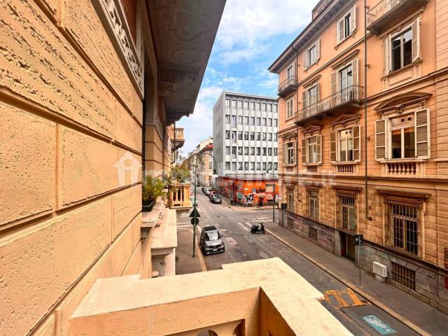 Bilocale via Ettore Perrone, Quadrilatero Romano, Torino