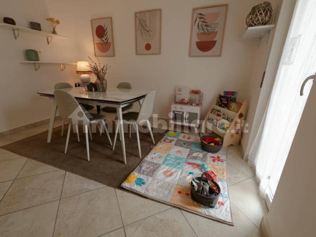 Bilocale via Forte Villa 9, Castelnuovo del Garda