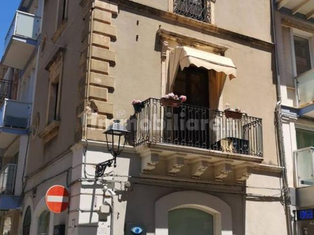 Bilocale via Fanti 104, Centro, Vittoria