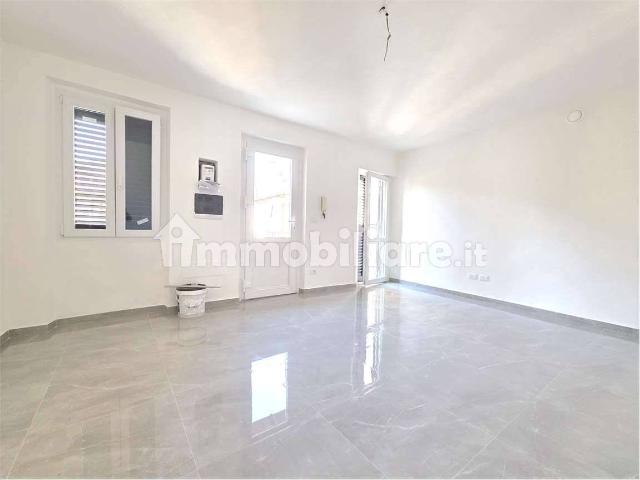 Bilocale via Felice Cavallotti, 80, Centro, Valenza
