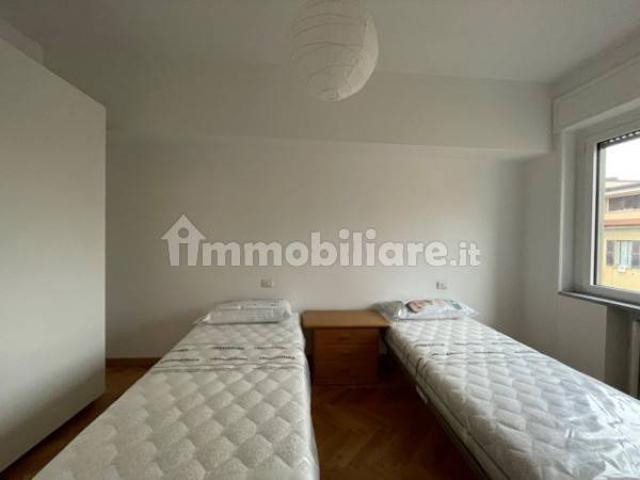 Bilocale via Ferdinando Bocconi 5, Bocconi, Milano