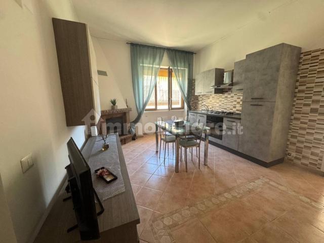Bilocale via Fiume 42, Centro, Ladispoli