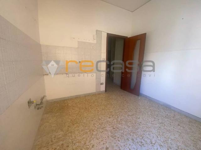 Bilocale via Firenze 41, Centro, Bellizzi
