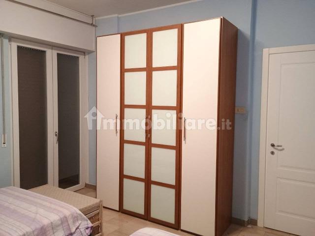 Bilocale via Firenze 206, Piazza Salotto Corso Umberto, Pescara