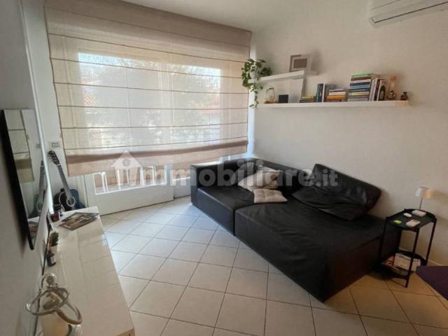 Bilocale via Francesco Crispi 10, Ospedale, Busto Arsizio