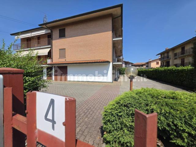 Bilocale via Francesco Petrarca 4, Comun Nuovo