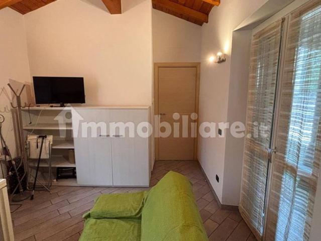 Bilocale via Fratelli Cairoli 34, Centro Storico, Voghera