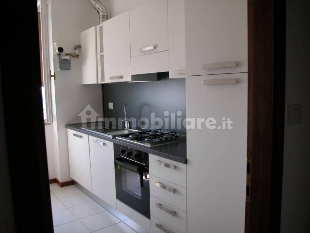 Bilocale via Fratelli Rosselli, Valletta Paiolo, Mantova