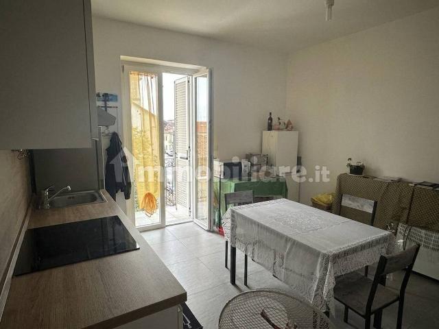 Bilocale via Fratelli Vercelli 100, Centro, Carmagnola
