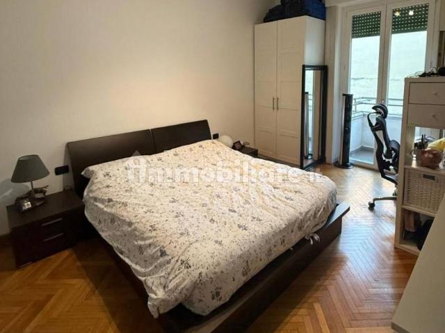 Bilocale via Friuli 72, Cadore, Milano