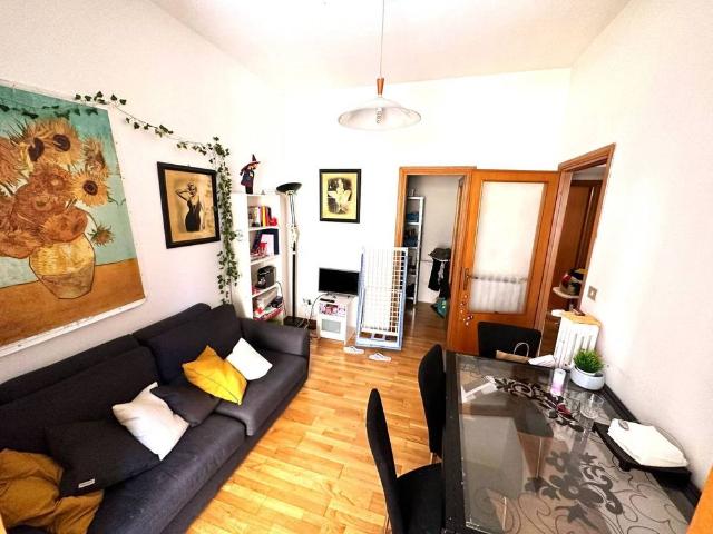 Bilocale via Homs 20, Africano Villa Chigi, Roma