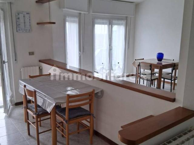 Bilocale via Indipendenza 47, Centro, Romano di Lombardia
