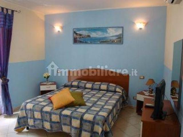 Bilocale via Ieracari 11, Centro, Scilla