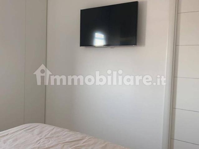 Bilocale via Ippolito Rosellini 2, Isola, Milano