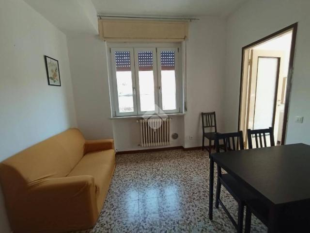 Bilocale via Oberdan 28, Semicentro, Isola, Corbetta
