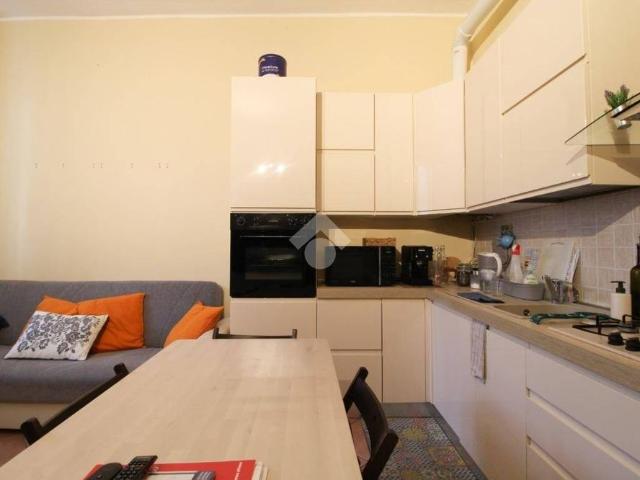 Bilocale via oroboni 8, Bruzzano, Milano