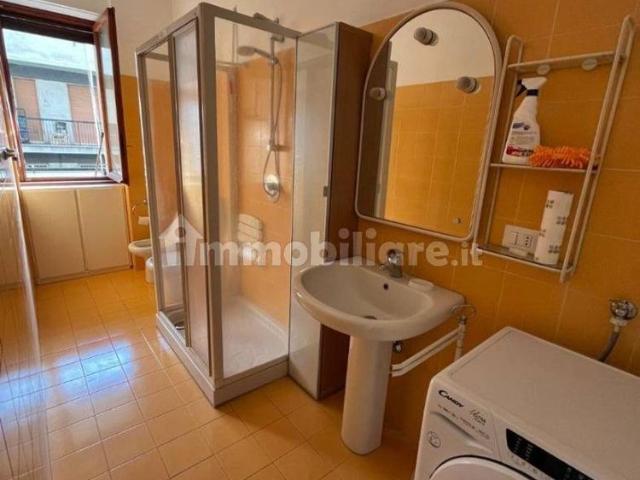 Bilocale via Louis Pasteur 16, Pasteur, Milano