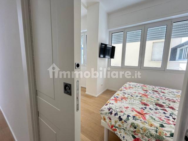 Bilocale via Lorenzo De Raymondi 25, Centro, Finale Ligure