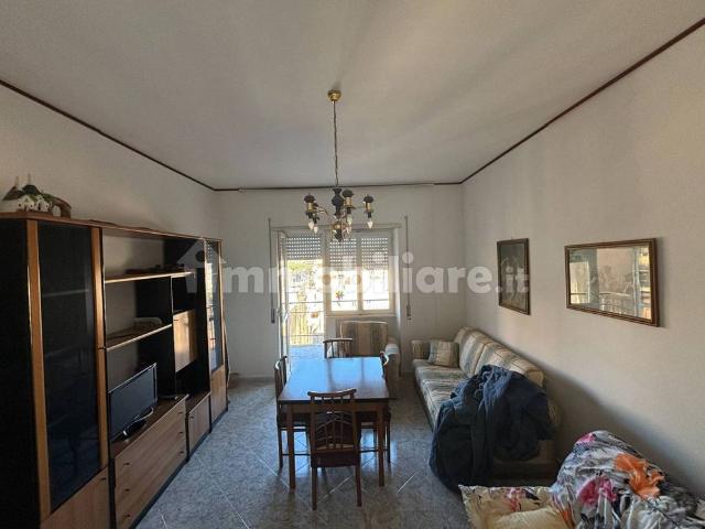 Bilocale via La Spezia 67, Centro, Ladispoli