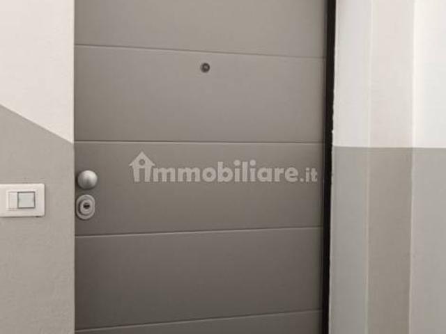 Bilocale via Lario 66, Arnate, Gallarate