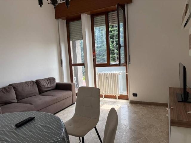 Bilocale via Luciano Manara 48, San Biagio, Monza