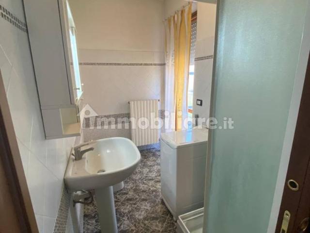 Bilocale via Luigi Mercantini 42, Centro, Bra