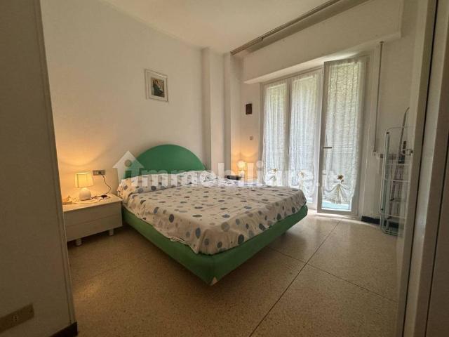 Bilocale via Monsignor Francesco Callandrone 16, Centro, Varazze