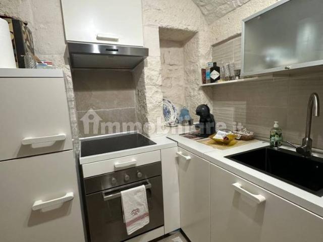 Bilocale via Monsignor Luigi Mindelli 1, Via Ludovico, Corso Umberto I, Vittorio Emanuele, Ostuni