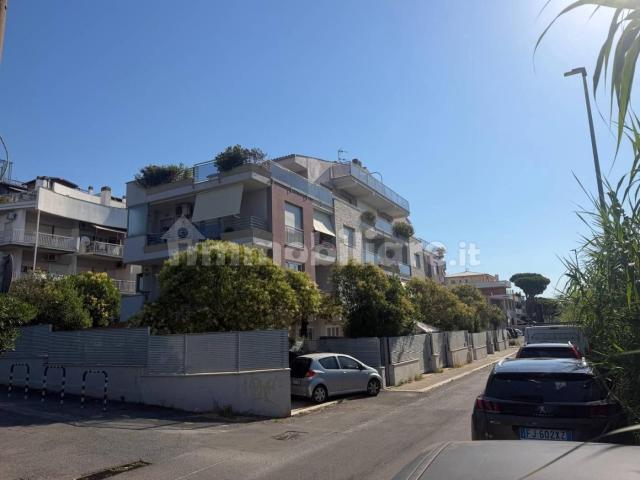 Bilocale via Monte Cima 2, Centro, Santa Marinella