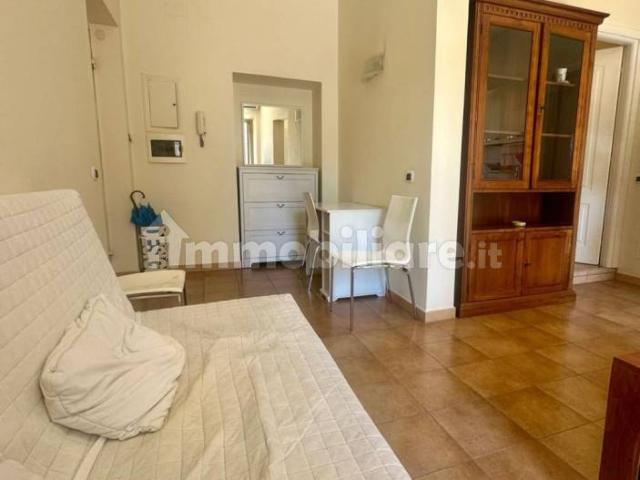 Bilocale via Montebello, Castro Pretorio, Roma