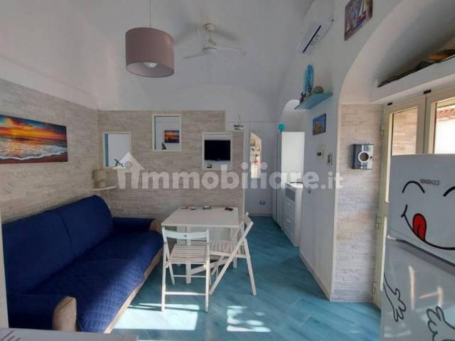 Bilocale via Morgioni 33, Centro, Ischia