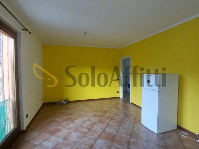 Bilocale via Matteotti 45, Pralungo