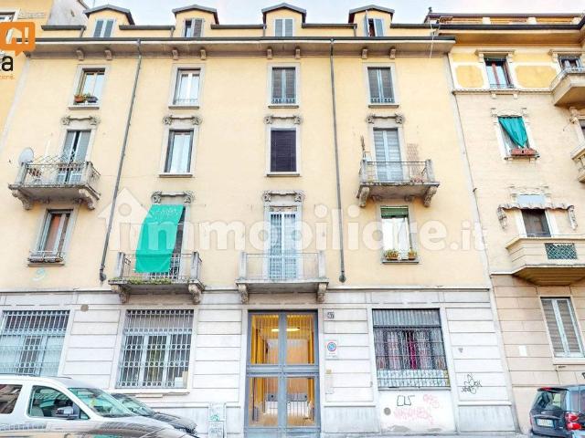 Bilocale via Marco Aurelio 47, Rovereto, Milano