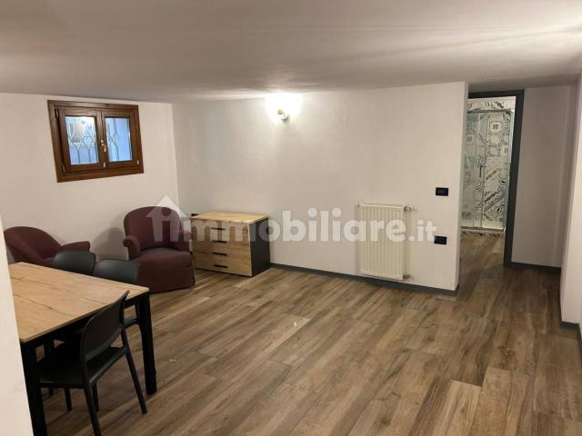 Bilocale via Margnan 60, Centro, Bassano del Grappa