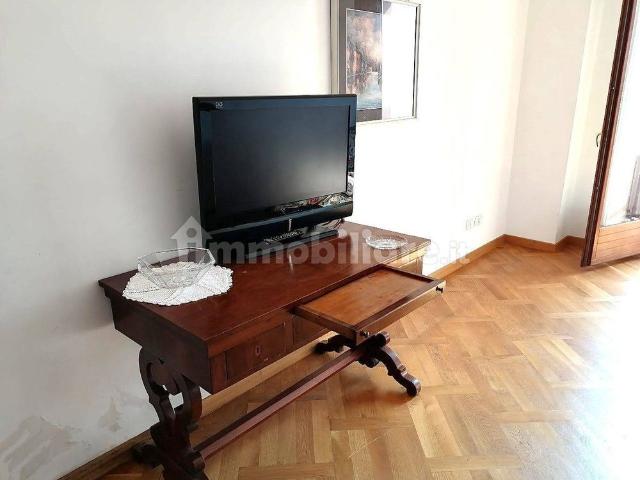 Bilocale via Mariano Stabile 164, Politeama Ruggiero Settimo, Palermo