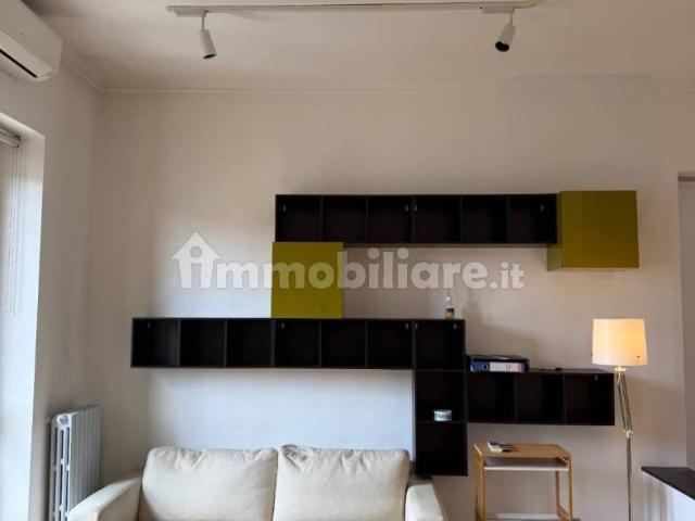 Bilocale via Michele Lessona 95, Parella, Torino