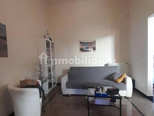 Bilocale via Mylius 2, Carignano, Genova