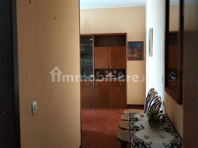 Bilocale via Norvegia 23, Centro, Cologno Monzese