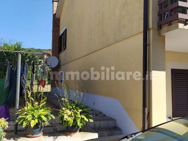 Bilocale via Nazionale 171, Centro, Pratella
